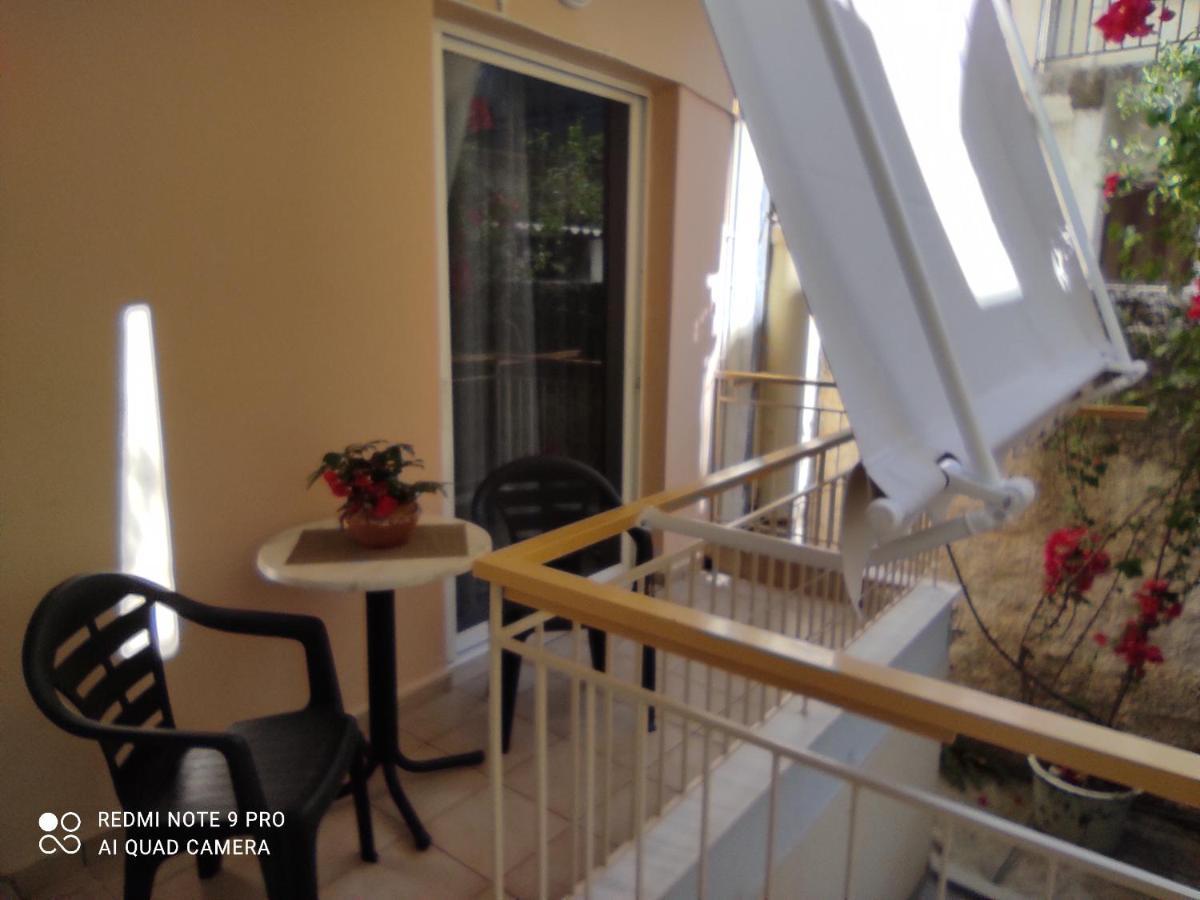 K7 House Κέντρο Καλαμάτας Apartamento Exterior foto